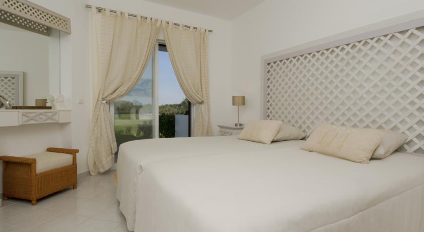 Slaapkamer van een appartement van Resort Balaia Golf Village in Algarve