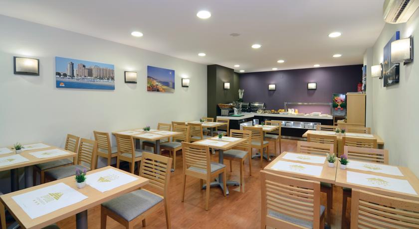 Ontbijtzaal van Appartementen PYR Fuengirola Costa del Sol