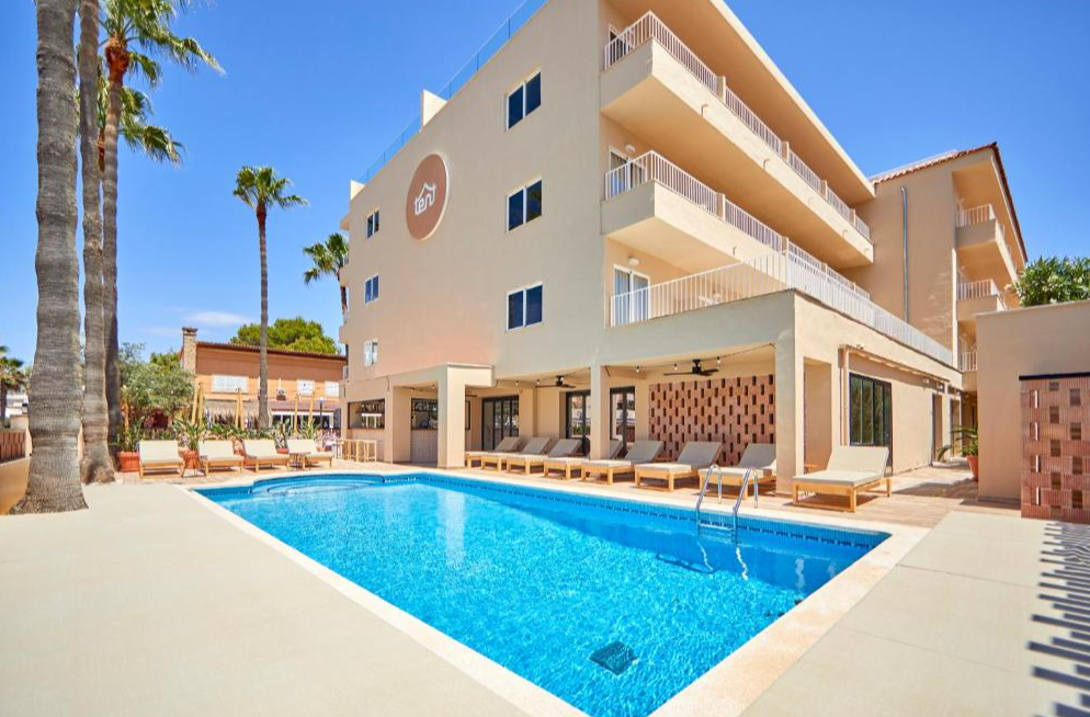 Buitenkant tent Capi Playa