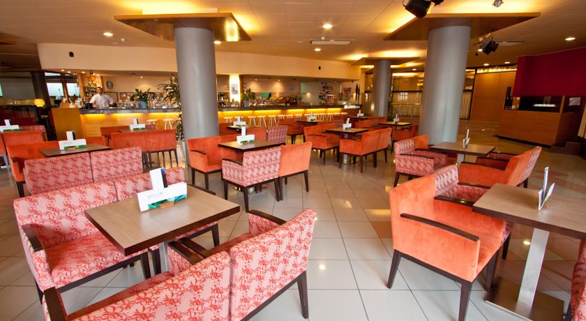 Hotel Aqua Montagut Suites