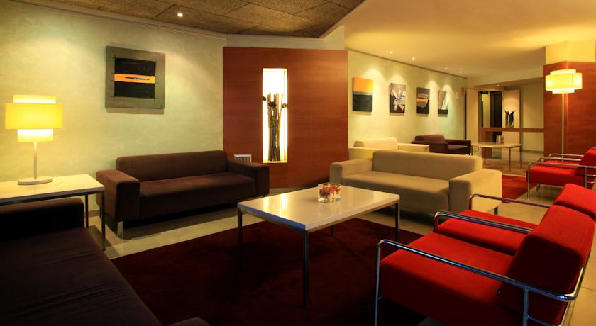 Hotel Aqua Montagut Suites