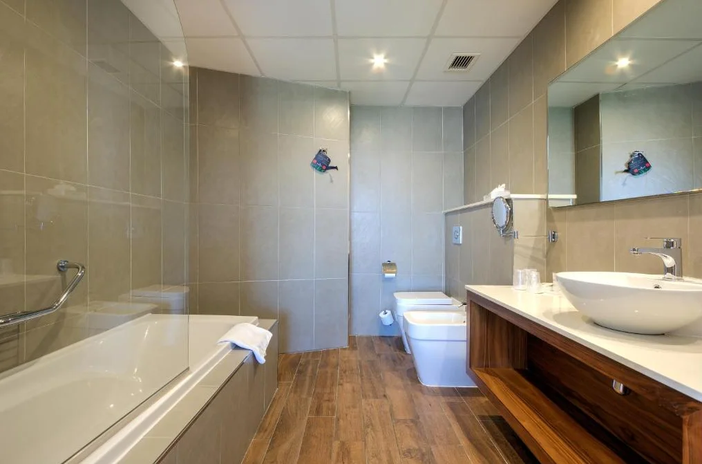 Golden Tulip Vivaldi Hotel