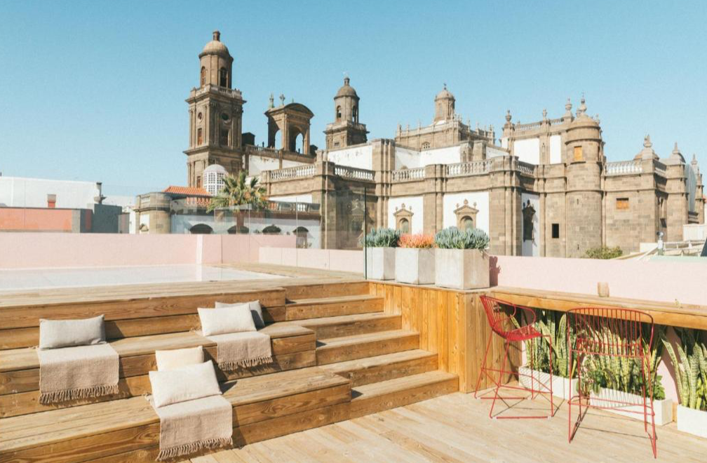 VEINTIUNO Emblematic Hotels