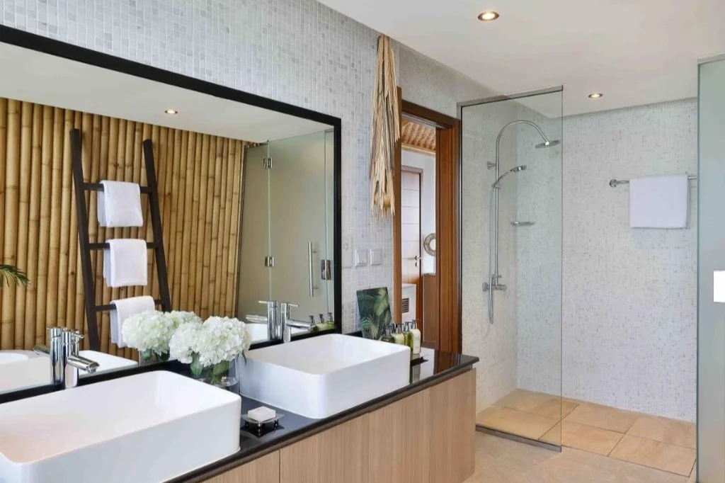 Anantara World Islands Dubai Resort