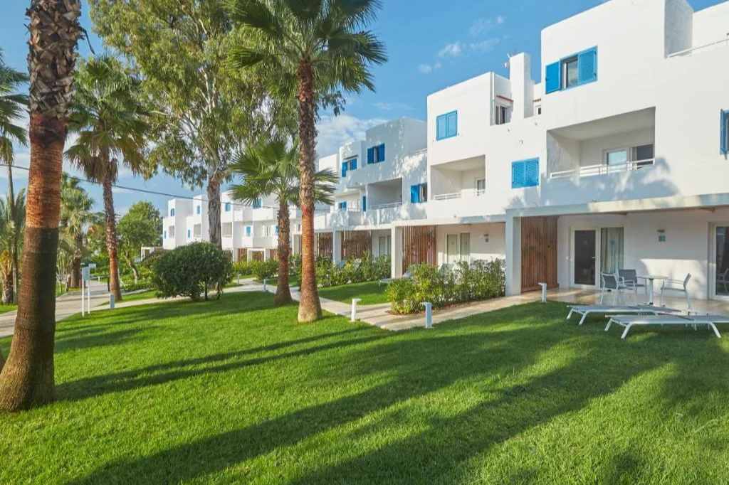 Cala Llenya Resort Ibiza