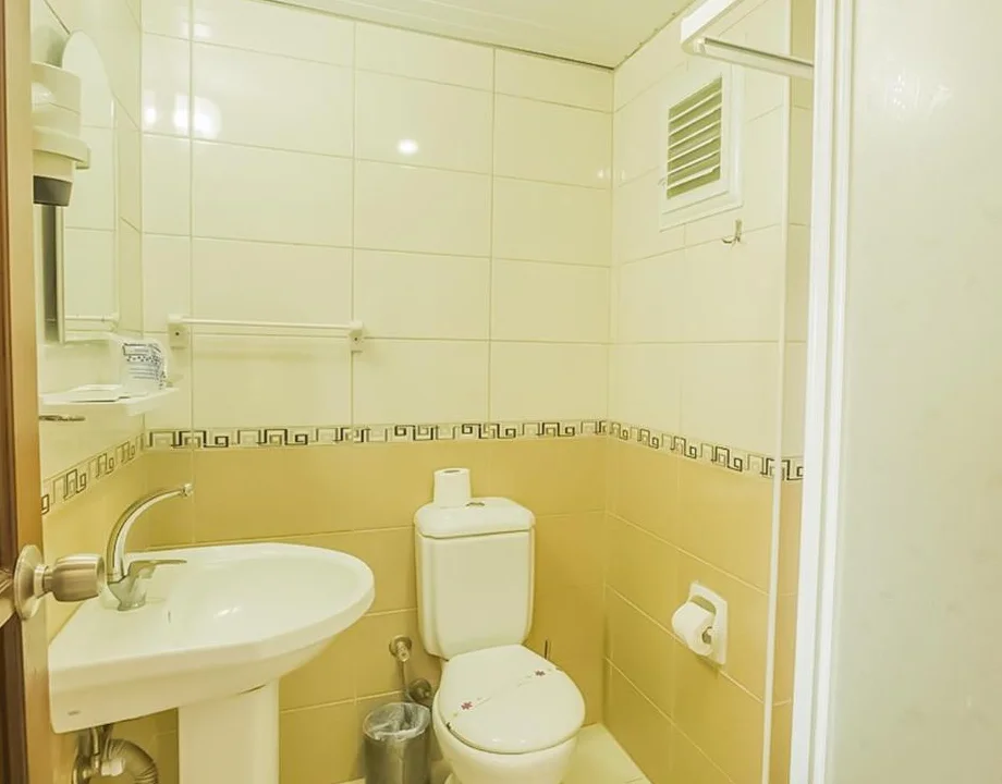 Kleopatra Arsi Hotel