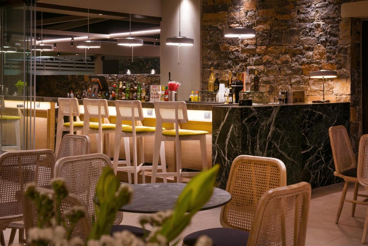 Petousis Hotel and Suites