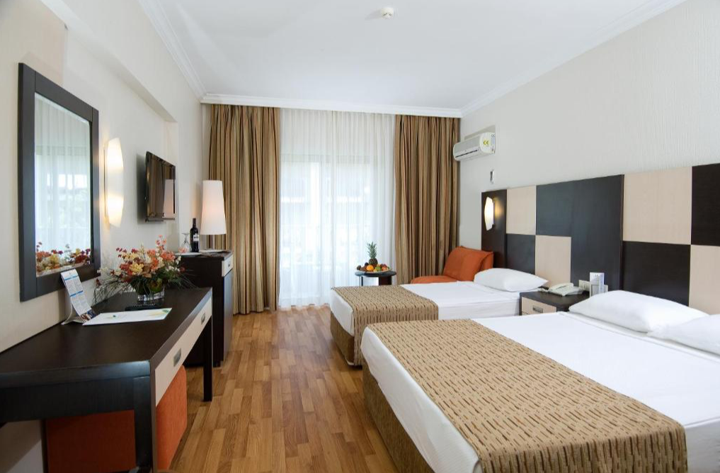 Aydinbey Famous Resort