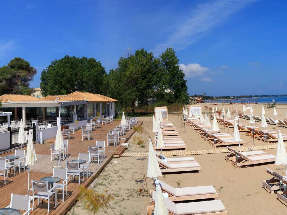 Cavomarina Beach Hotel