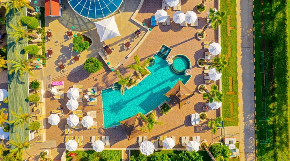 Crystal Family Resort And Spa