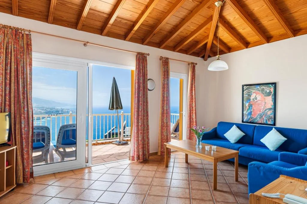 Apartamentos Vistamar