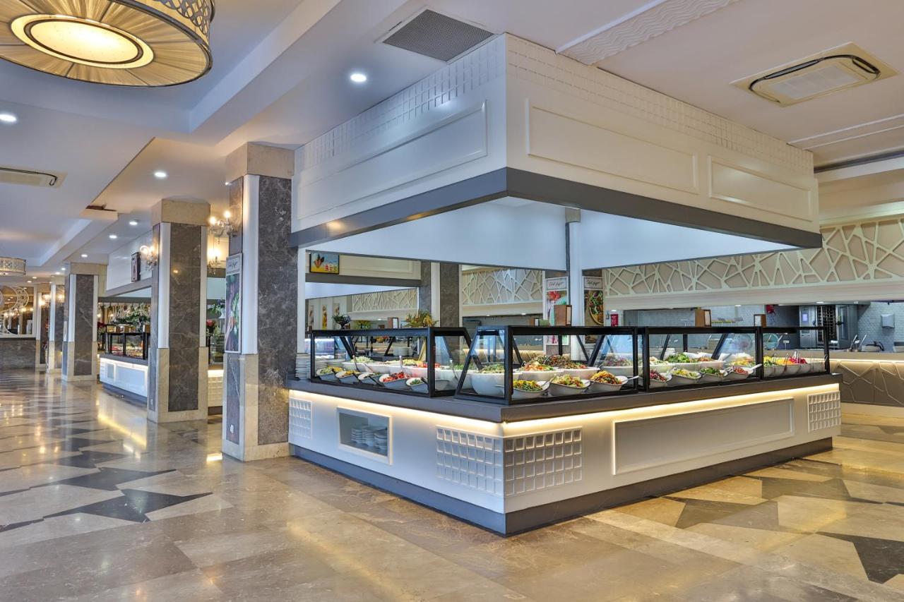 Crystal Waterworld Resort And SPA