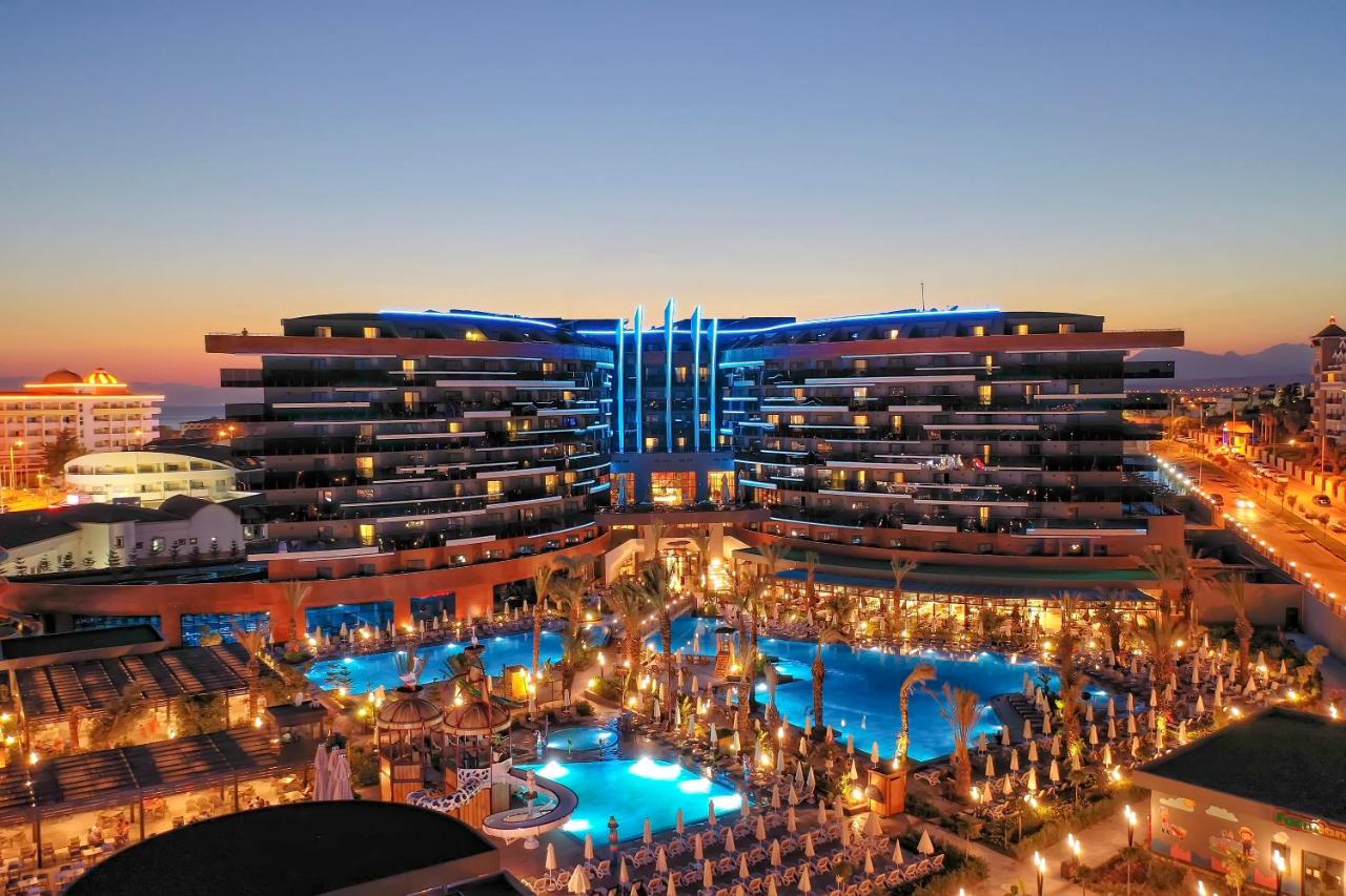 Kirman Calyptus Resort And Spa