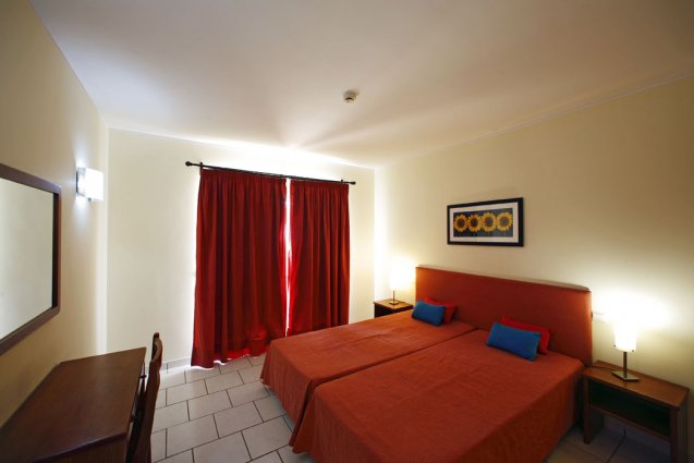 Tweepersoonskamer van appartementen Pateo Village in de Algarve