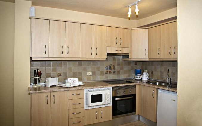 Keuken in appartement van Aparthotel Fairways Club op Tenerife