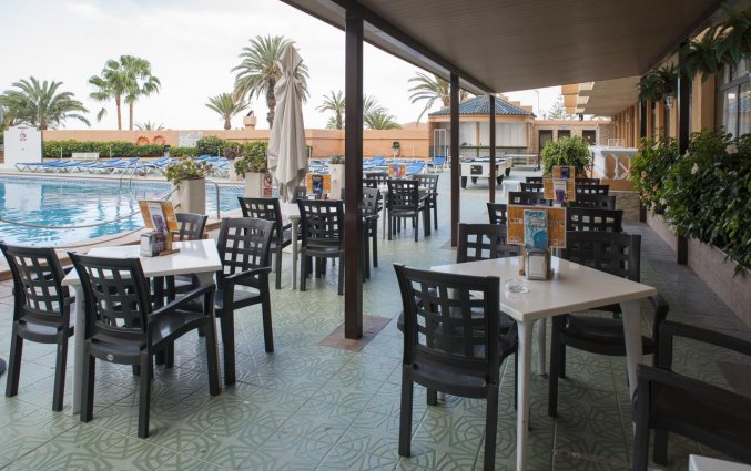 Terras van appartementen Caribe