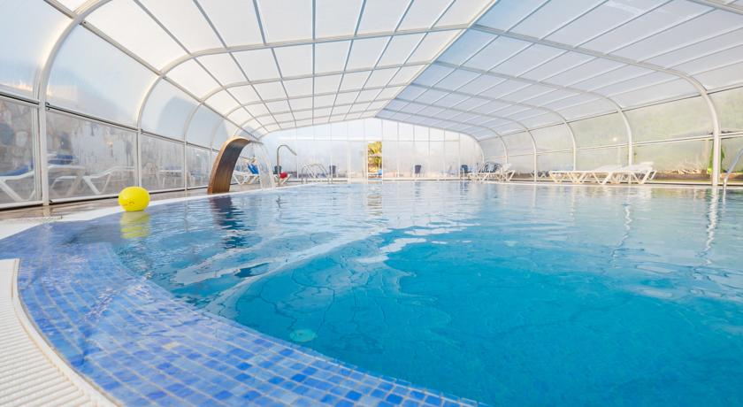 Binnenzwembad van Hotel Royal Suite op Fuerteventura