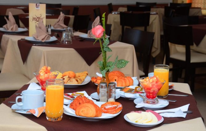 Een ontbijt bij Aparthotel Atlantic Palm Beach Agadir