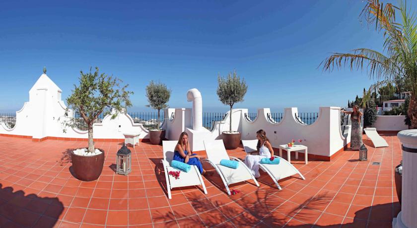 Zonneterras van Hotel La Fonda in Andalusië