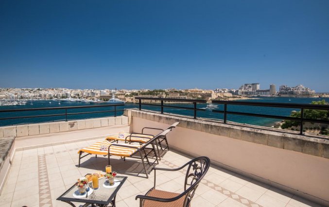 Terras van Grand Hotel Excelsior op Malta