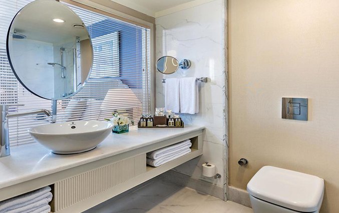 Badkamer van hotel Rixos Downtown Antlaya
