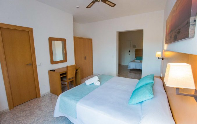 Tweepersoonskamer van Hotel Tagomago op Ibiza