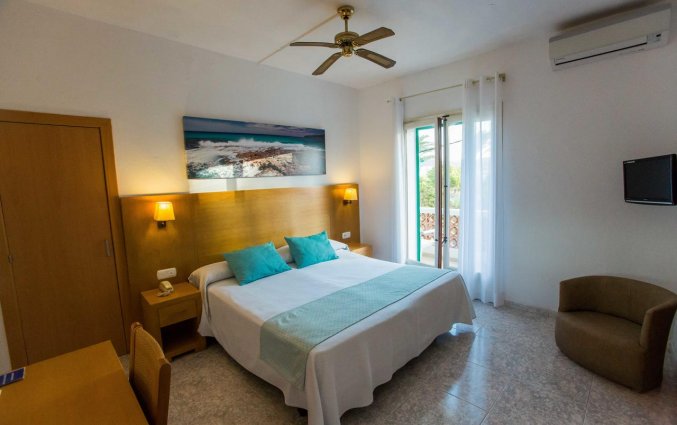 Tweepersoonskamer van Hotel Tagomago op Ibiza